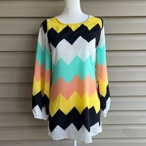 •San Joy• Lightweight Chevron Mini Dress - Size Small